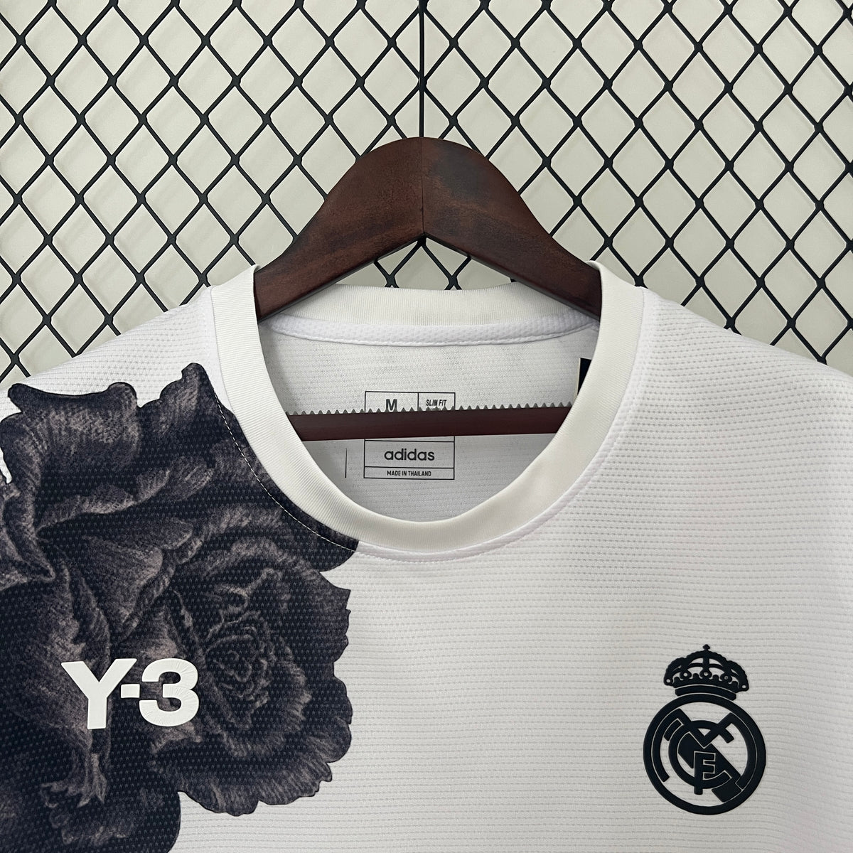 EDICIÓN ESPECIAL 2024/25 · real madrid · Vista y detalles