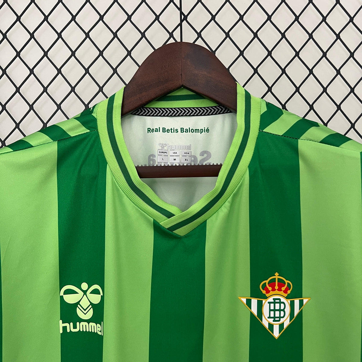 EDICIÓN ESPECIAL 2024/25 · real betis · Vista y detalles