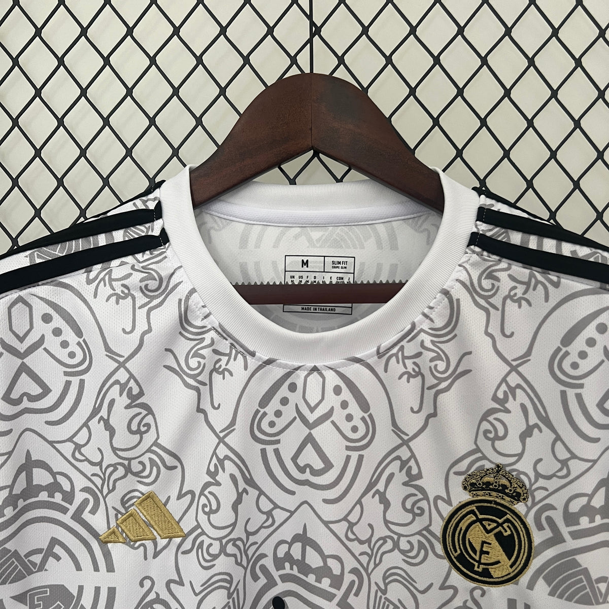EDICIÓN ESPECIAL 2024/25 · real madrid · Vista y detalles