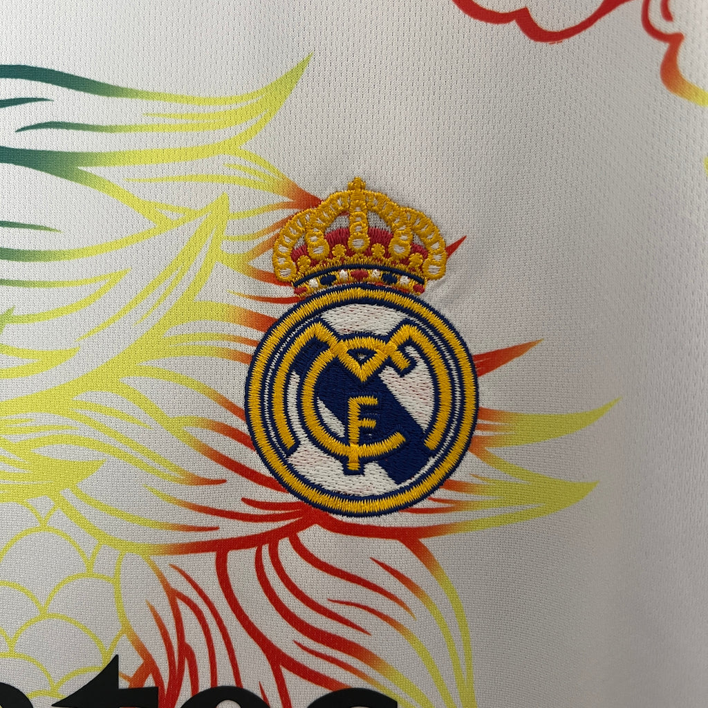 EDICIÓN ESPECIAL 2024/25 · real madrid · Vista y detalles