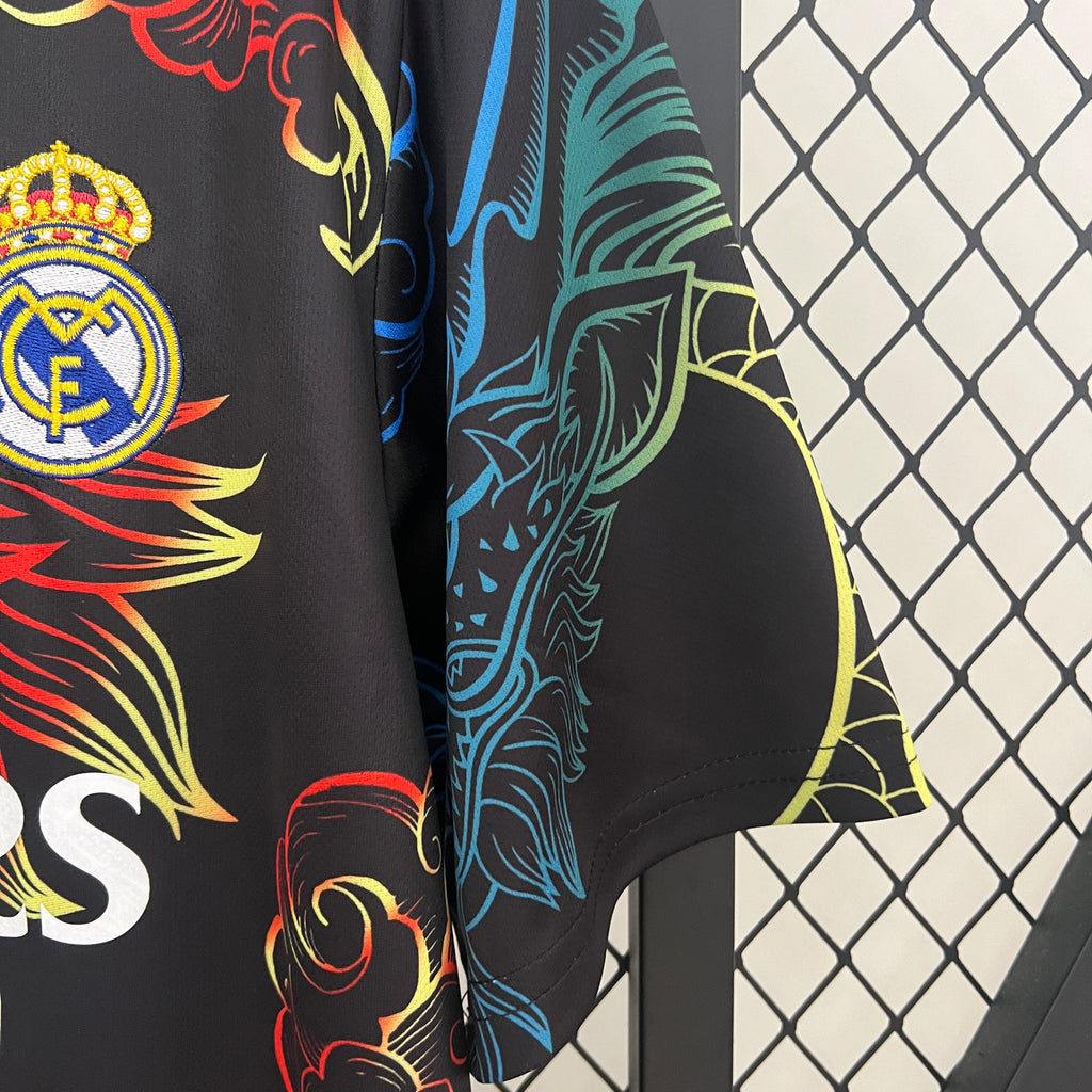 EDICIÓN ESPECIAL 2024/25 · real madrid · Vista y detalles