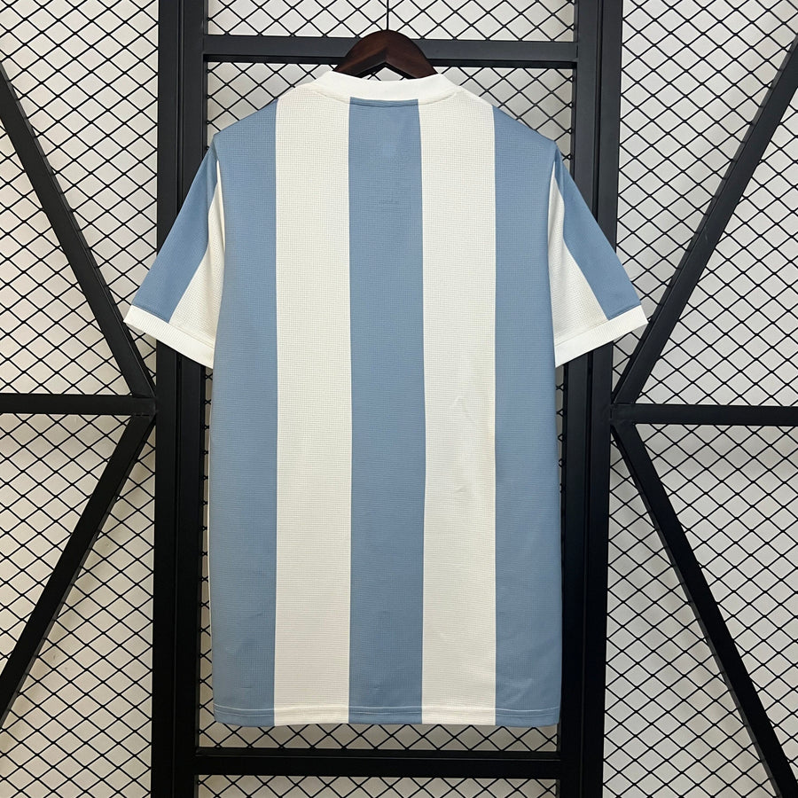 EDICIÓN ESPECIAL 2024 · argentina · Vista trasera