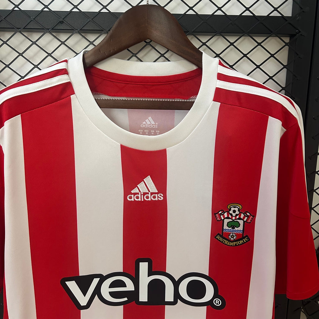 LOCAL 2015/16 · southampton · Vista y detalles