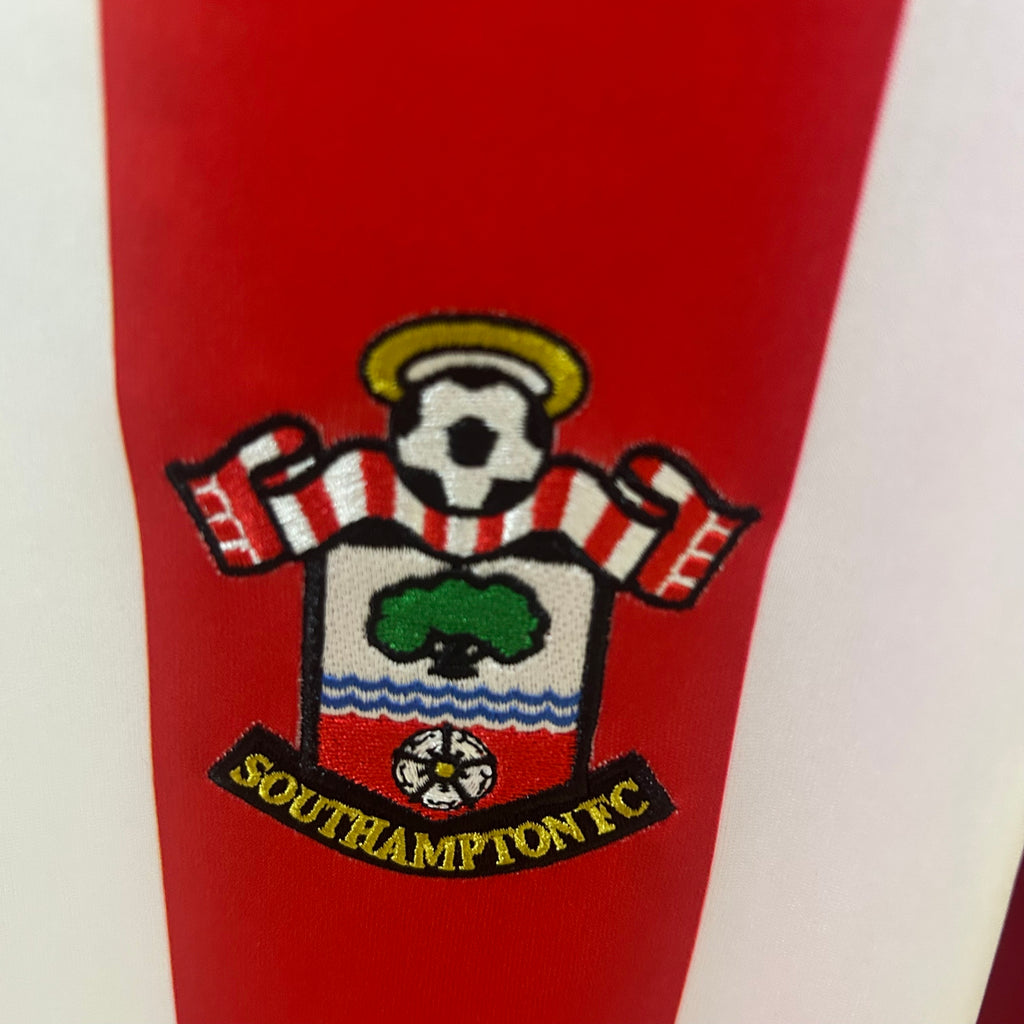 LOCAL 2015/16 · southampton · Vista y detalles