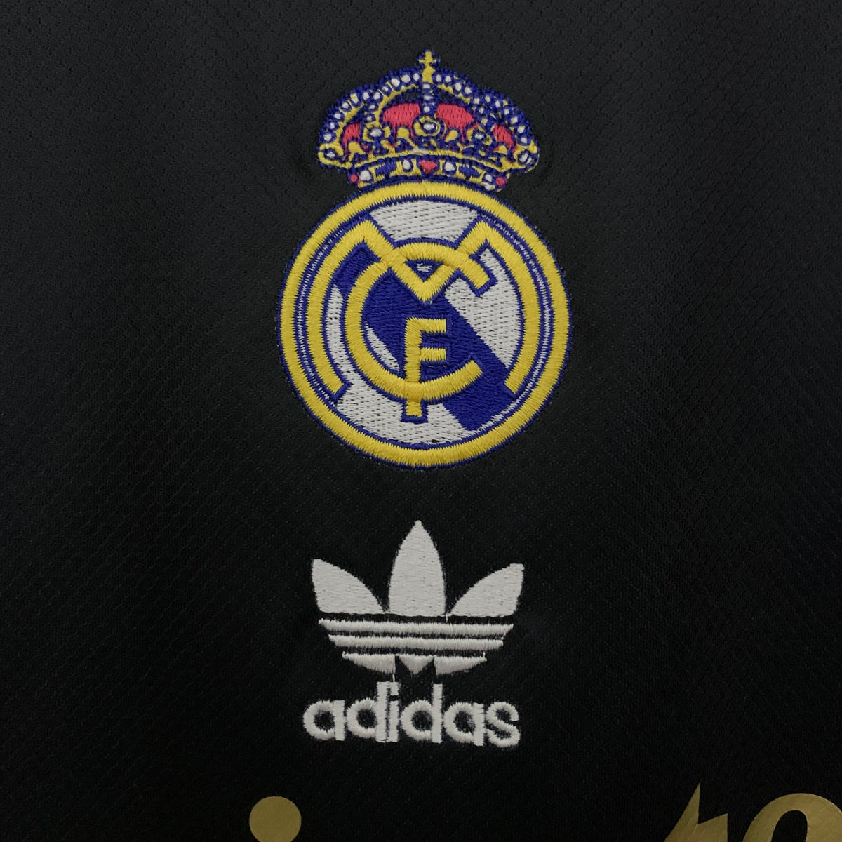 EDICIÓN ESPECIAL 2025/26 · real madrid · Vista y detalles