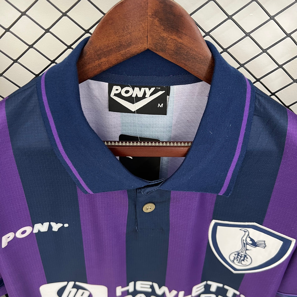 VISITANTE 1995/97 · tottenham · Vista y detalles