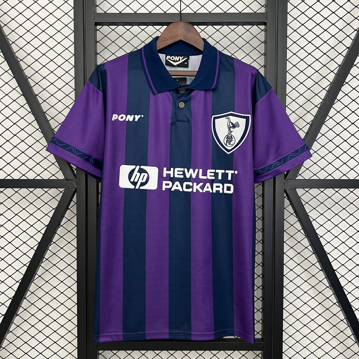 VISITANTE 1995/97 · tottenham · Vista y detalles
