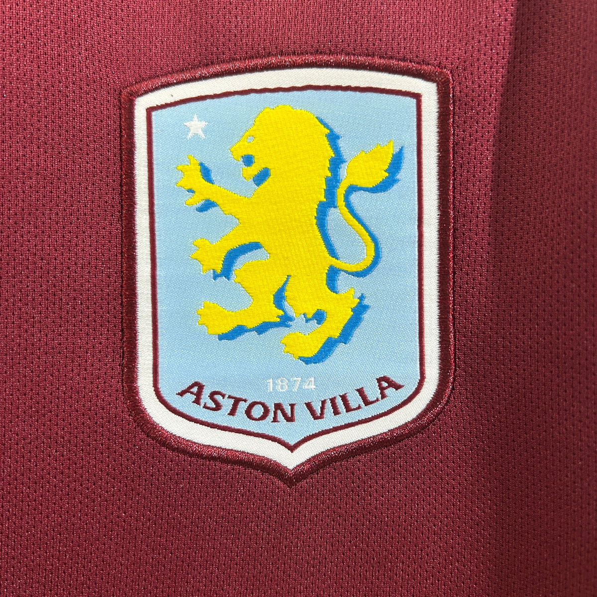 LOCAL 2025/26 · aston villa · Vista y detalles