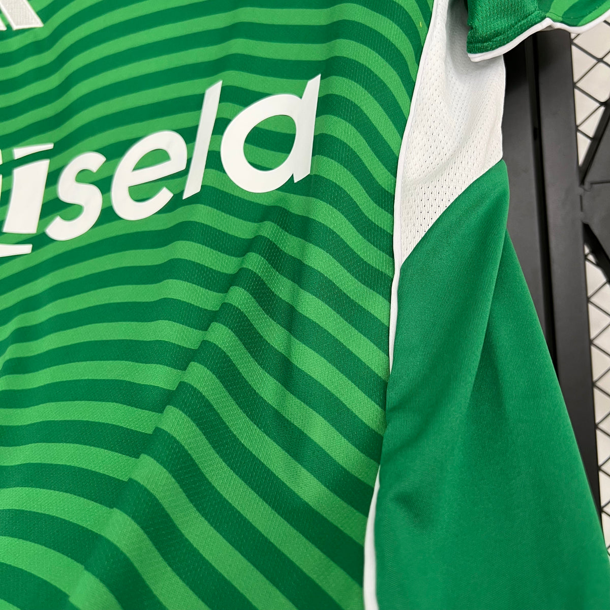 VISITANTE 2025/26 · newcastle united · Vista y detalles
