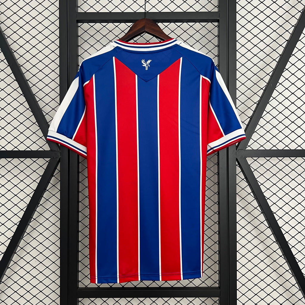 LOCAL 2025/26 · crystal palace · Vista trasera