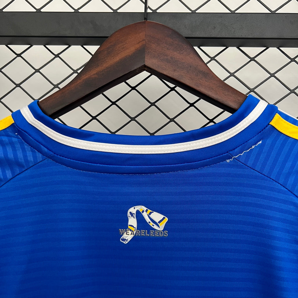 VISITANTE 2025/26 · leeds united · Vista y detalles