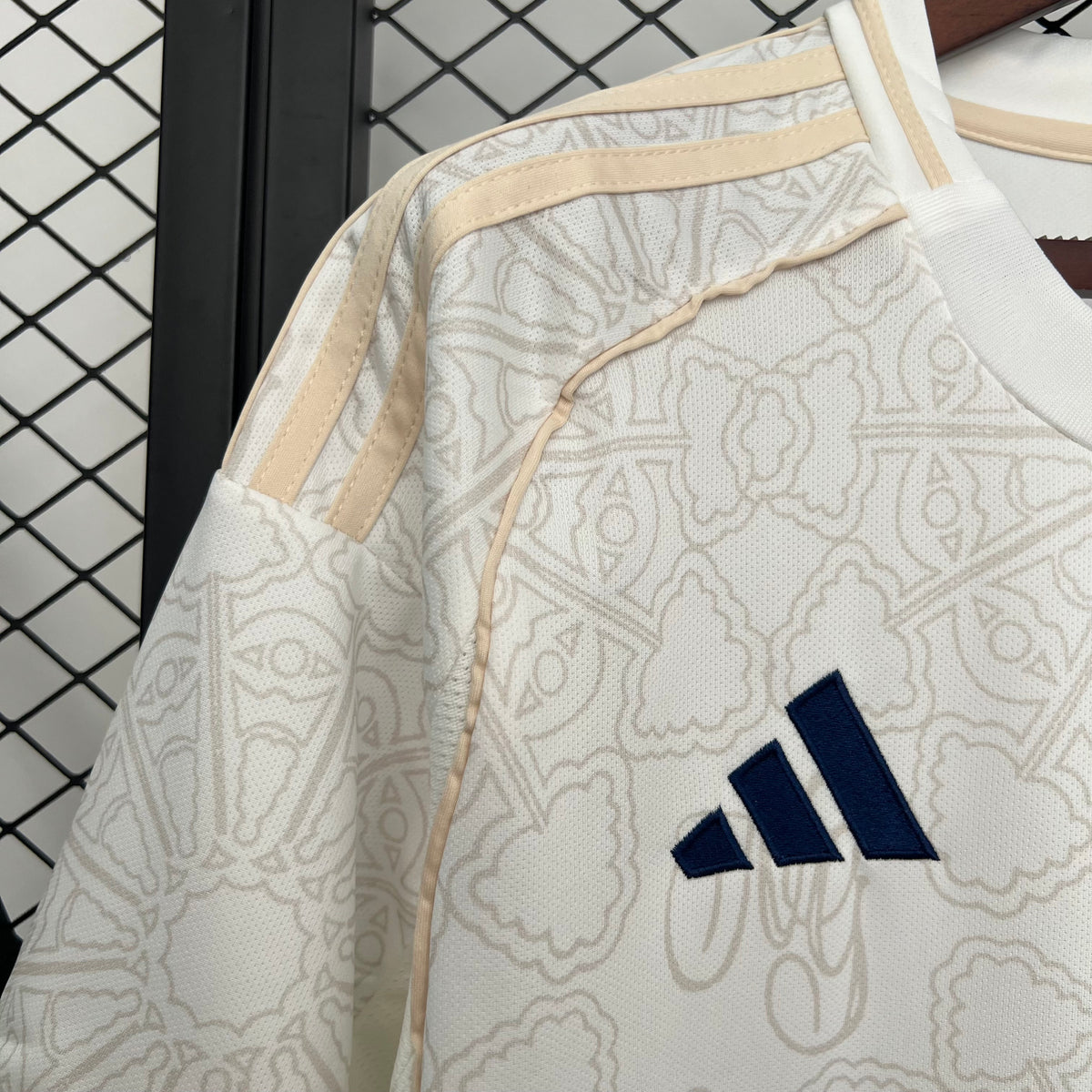 VISITANTE 2025/26 · nottingham forest · Vista y detalles