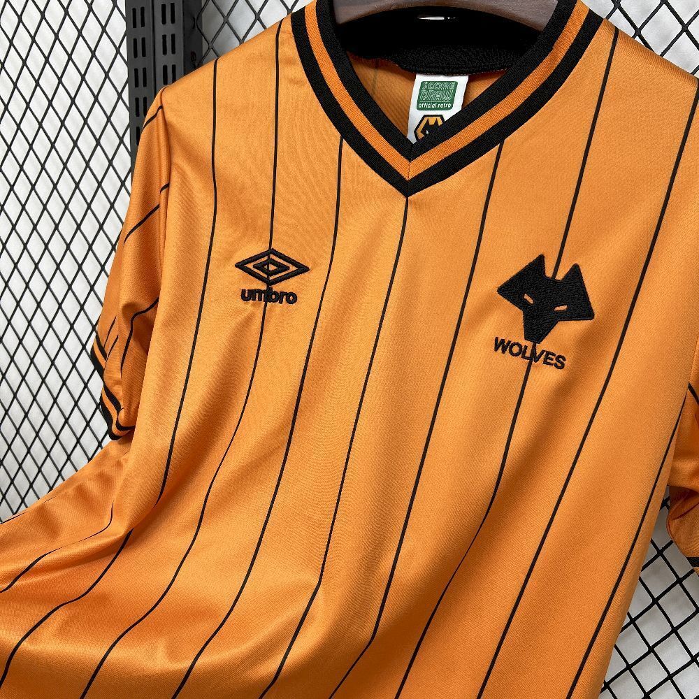 LOCAL 1985/86 · wolverhampton · Vista y detalles