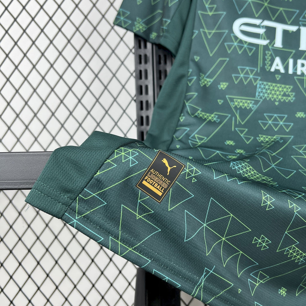 TERCERA 2025/26 · EDICIÓN ESPECIAL · manchester city · Vista y detalles