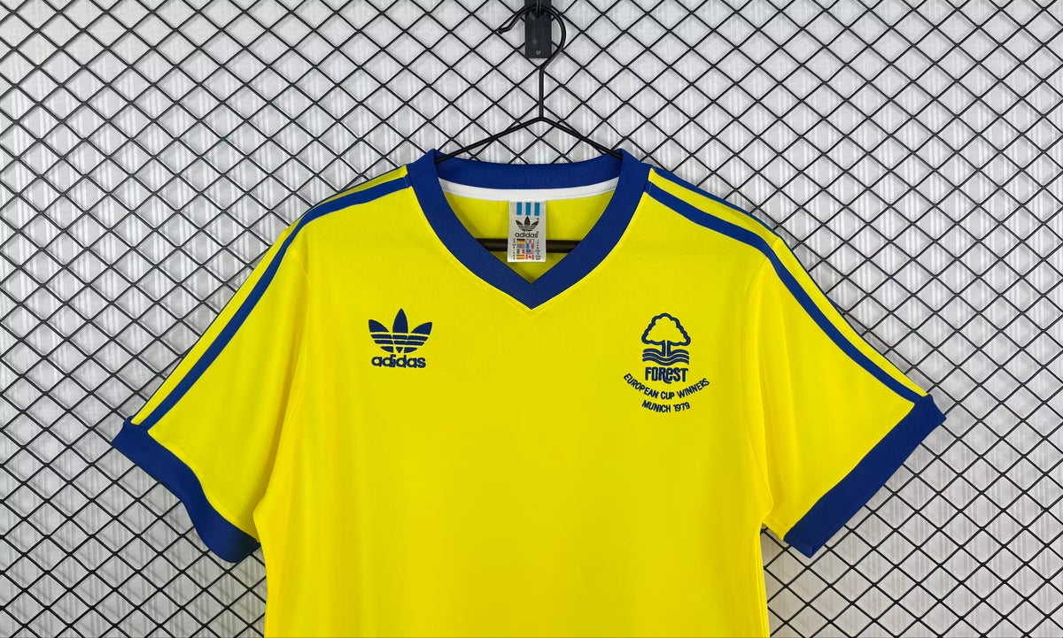VISITANTE 1977/80 · nottingham forest · Vista y detalles