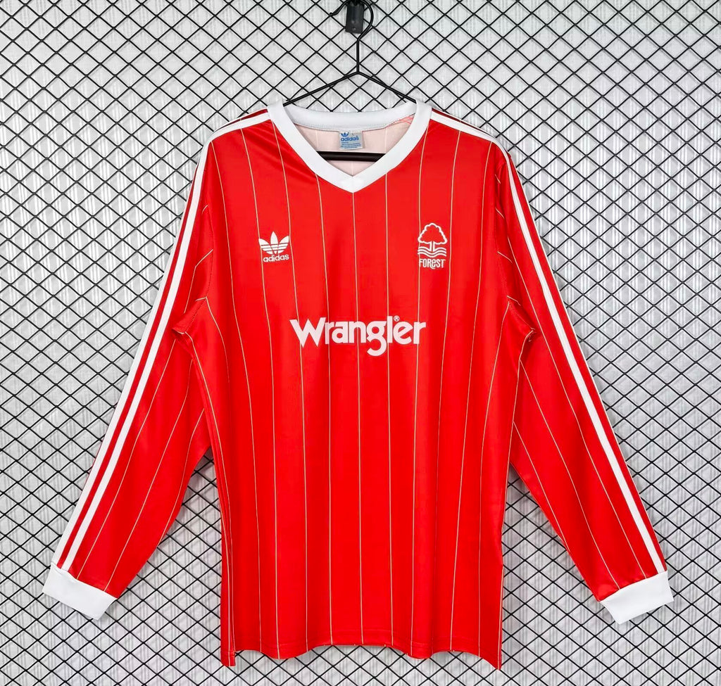 LOCAL 1982/84 · nottingham forest · Vista y detalles