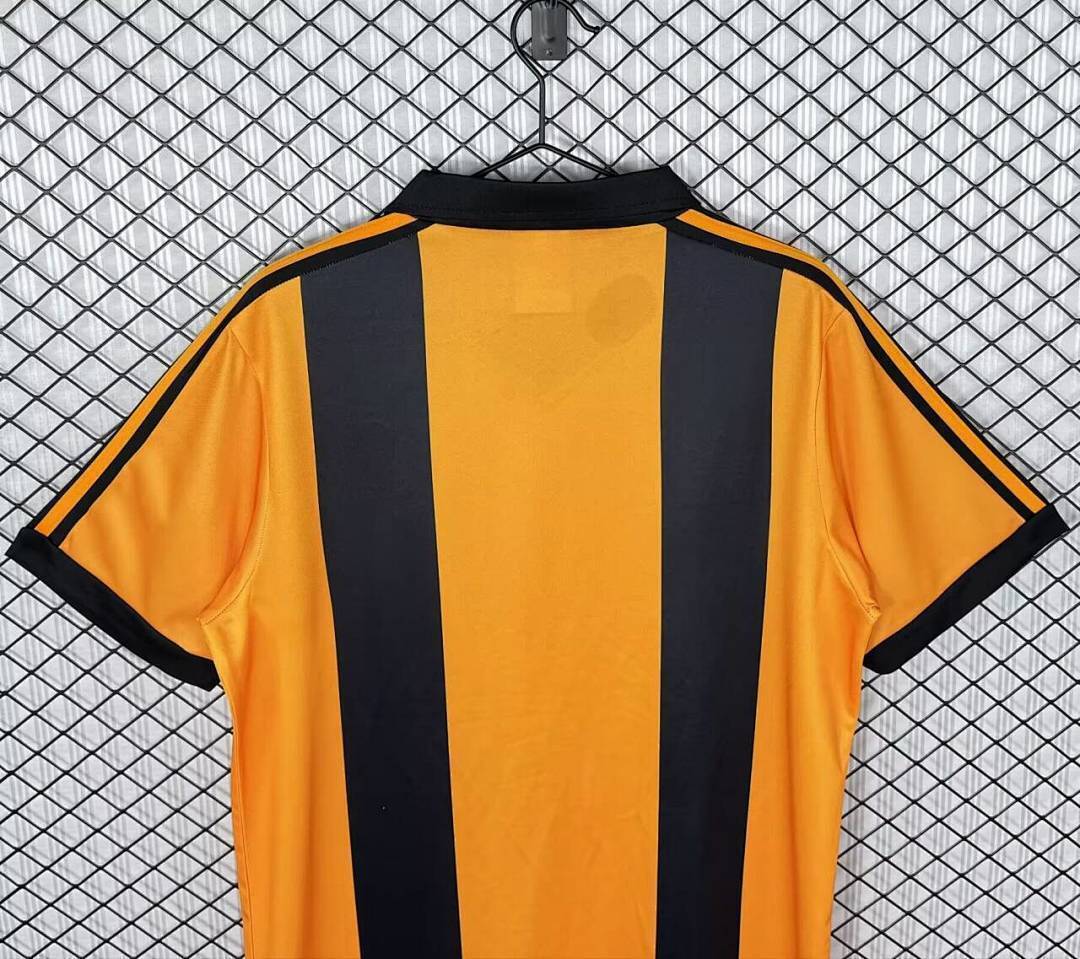 LOCAL 1981/82 · hull city · Vista y detalles