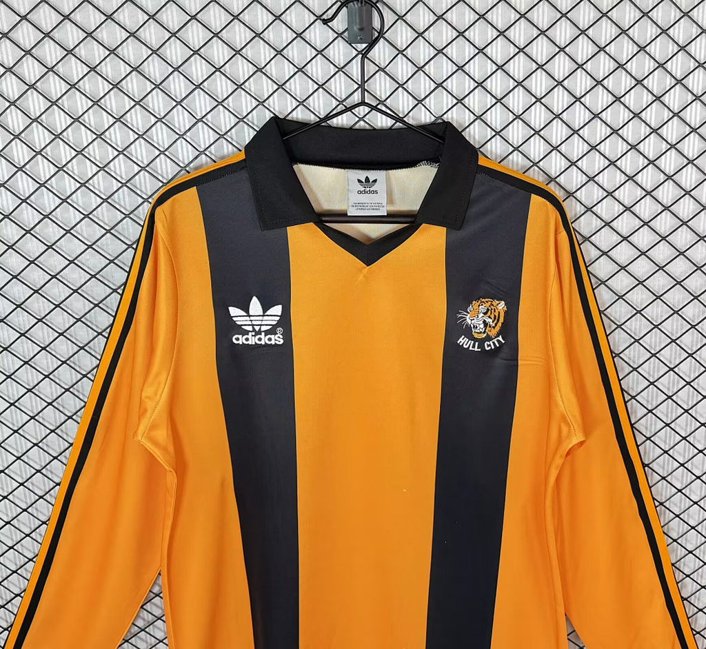 LOCAL 1981/82 · hull city · Vista y detalles