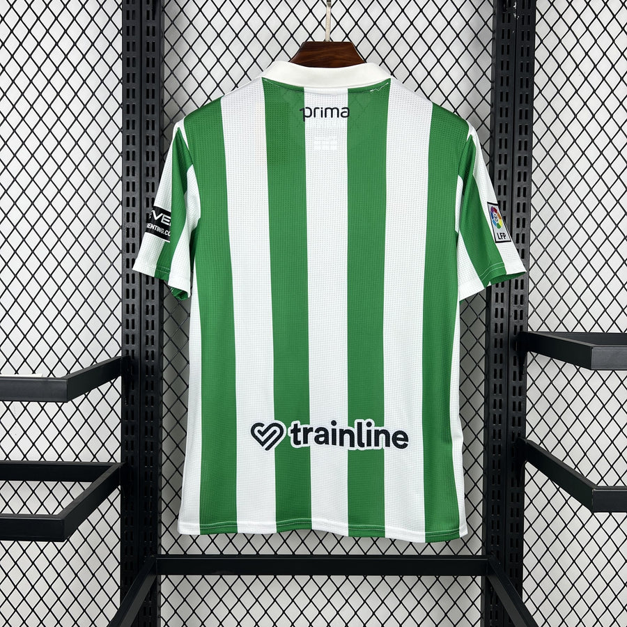 EDICIÓN ESPECIAL 2025/26 · real betis · Vista trasera