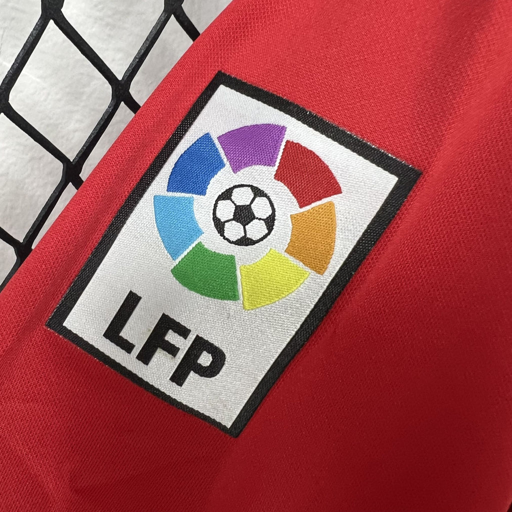 EDICIÓN ESPECIAL 2025/26 · osasuna · Vista y detalles