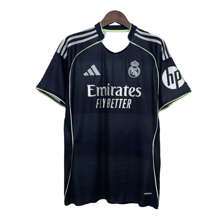 Real Madrid · VISITANTE 2025/26 · Manga corta · FAN