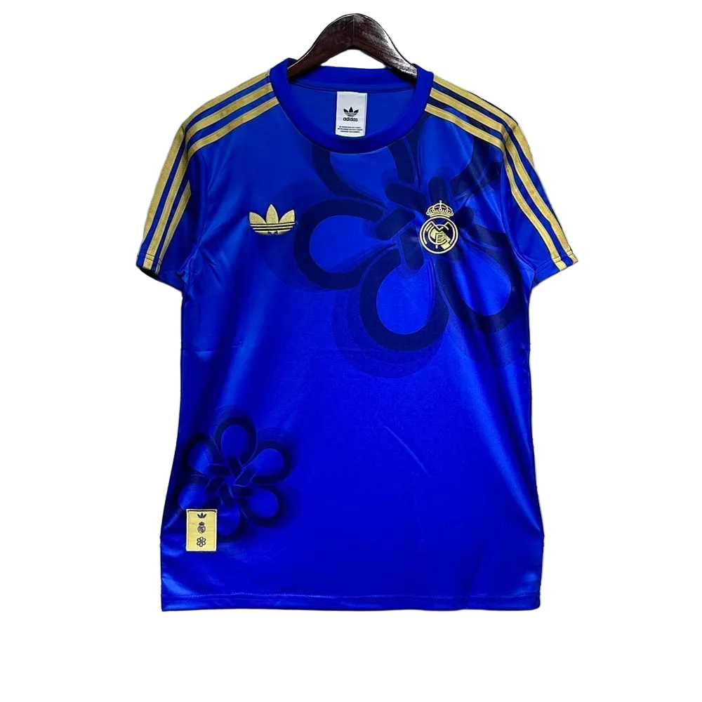 Real Madrid · EDICIÓN ESPECIAL 2025/26 · Manga corta · FAN